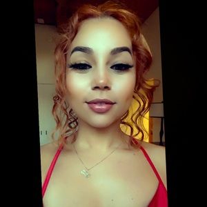 Meet your Posher, Melanie